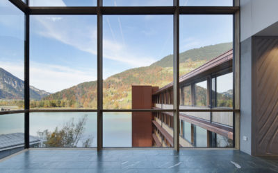 Vom Windauge zum Fensterglas